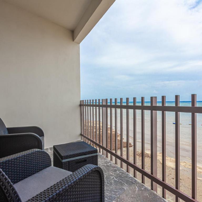 Ocean Front! Amazing Rooftop Pool, Walk to Fifth! - Habitación Individual - 7