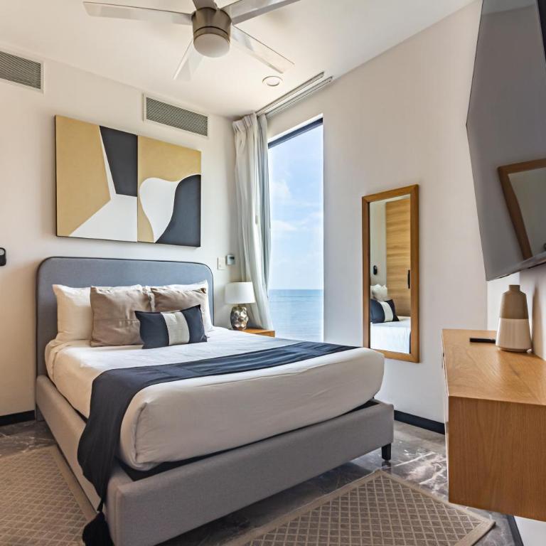 Ocean Front! Amazing Rooftop Pool, Walk to Fifth! - Habitación Individual - 17