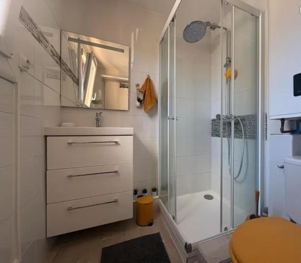 Maison Clealine Frontignan plage à 100m, Meublé Tourisme 3 étoiles, parking gratuit, wifi - Maison 2 Chambres - 12