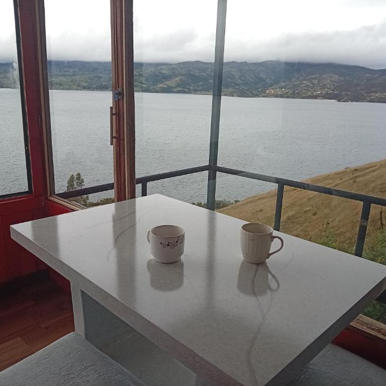 Cabaña la María jacuzzi, Hidromasaje junto a laguna de tota - Habitación con cama grande y bañera de hidromasaje - 1
