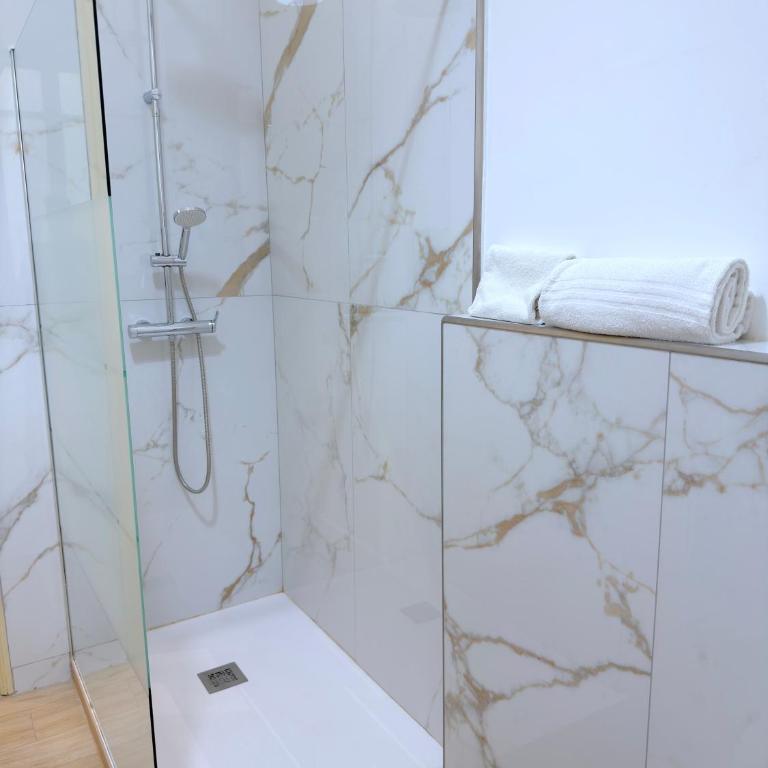 Caltur B&B - Doppelzimmer mit eigenem externen Bad - 3
