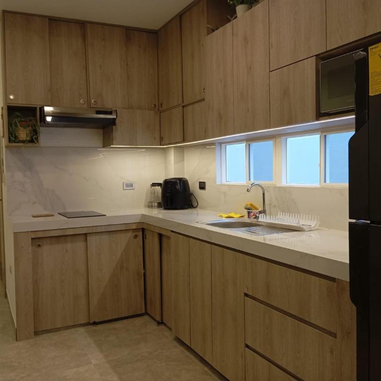Casa del Lago Suite 1 Moderna con Piscina y Lago TAOS - Casa con 1 dormitorio - 4