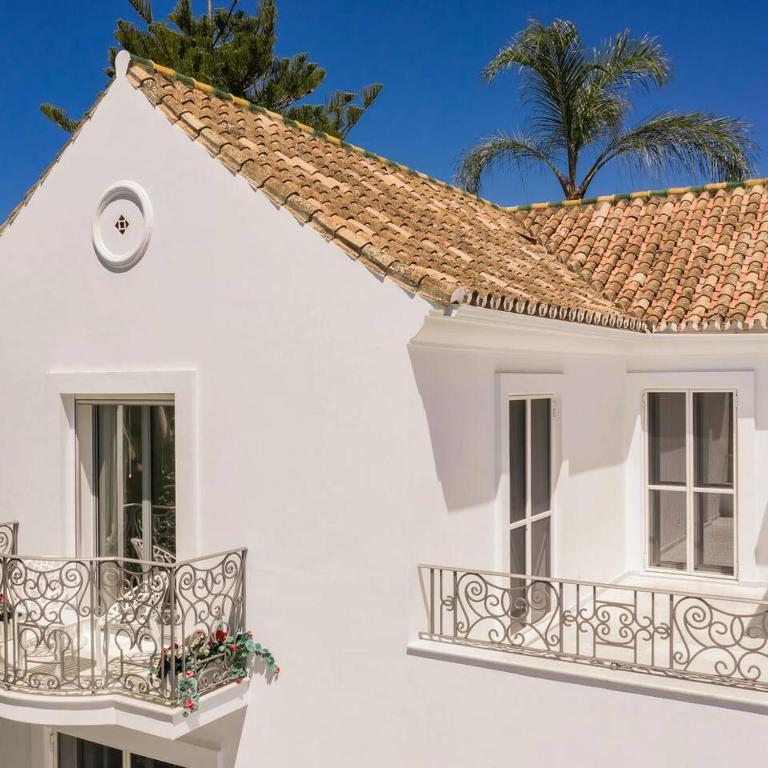 6 Bedroom Villa With Private Pool And Golf Front - Villa - 20