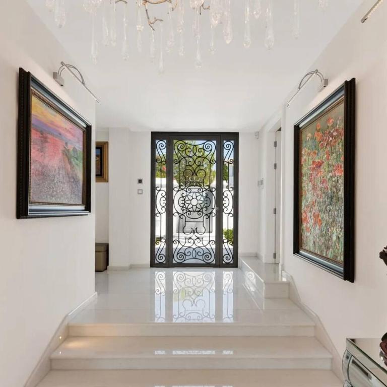 6 Bedroom Villa With Private Pool And Golf Front - Villa - 45