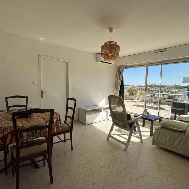 Appartement avec vue mer - 4 pers. - FR-1-250-342 - Apartment - 11