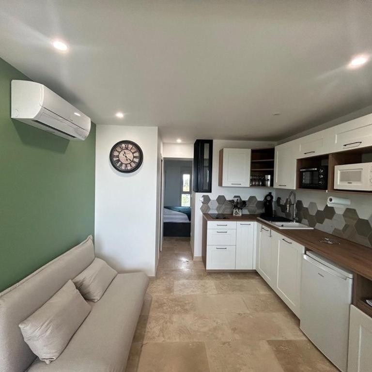 Appartement avec clim et vue mer - FR-1-867-27 - Appartement - 4