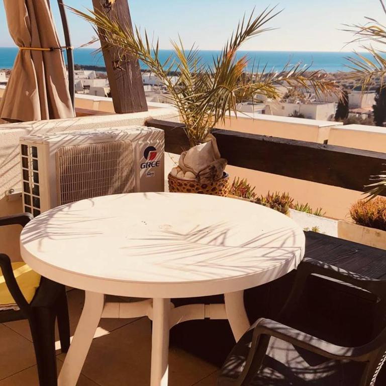 Appartement vue mer climatisé - 2 pers. - FR-1-867-28 - Apartment - 2