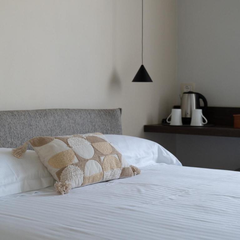 Zahir Rooms & Wellness srls - Large Single Room - 1
