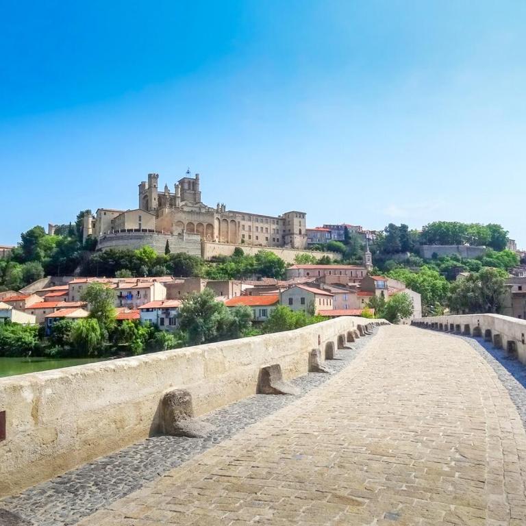 "Air d'Antan"-Meublé de Tourisme 3 étoiles -Résidence "Les Logis de Béziers"-Garage optionnel-Cœur de ville-Plages à 16km ! - Appartement - 12