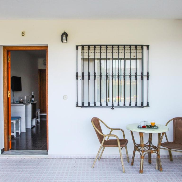 El Levante - Habitación Doble Deluxe con terraza - 4