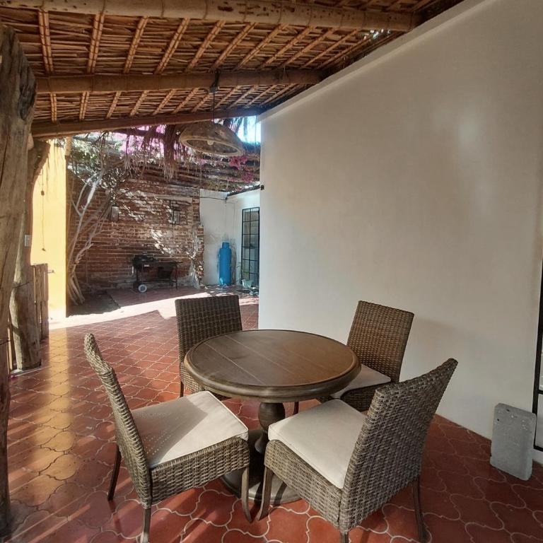 Casona Vintage con encanto histórico y Patio de Arte en el Centro - Casa de 3 dormitorios - 26