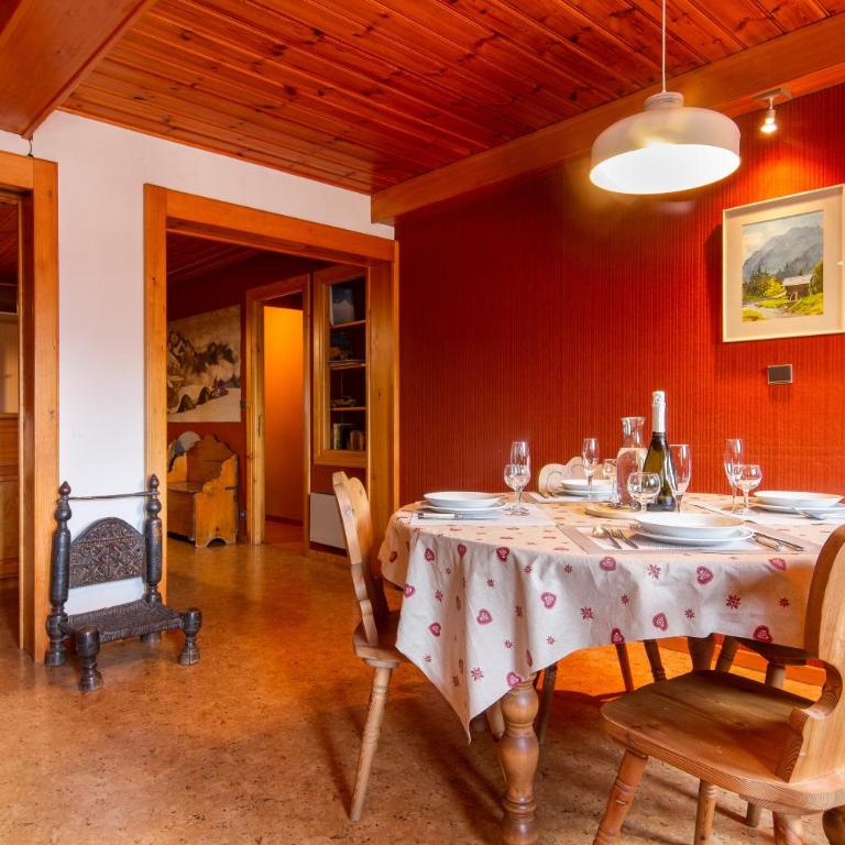 La Persévérance15 - 2BR Sleeps 6 | Near Ski Lift & Mont Blanc Views - Happy Rentals - Appartement 2 Chambres - 4