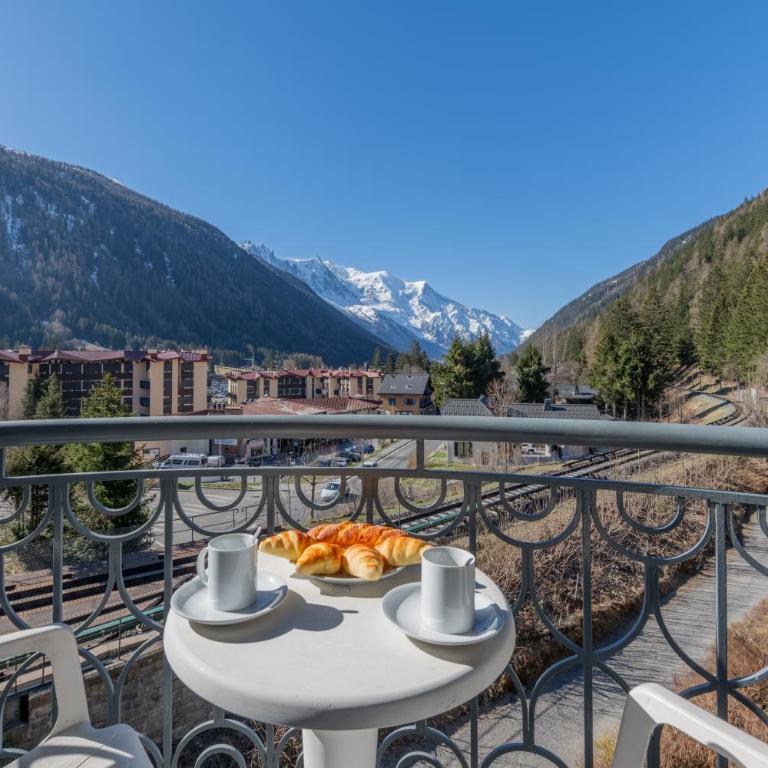 Le Cristal NB15 Mont-Blanc View, Pool, Parking & WiFi - Happy Rentals - Appartement avec Balcon - 1