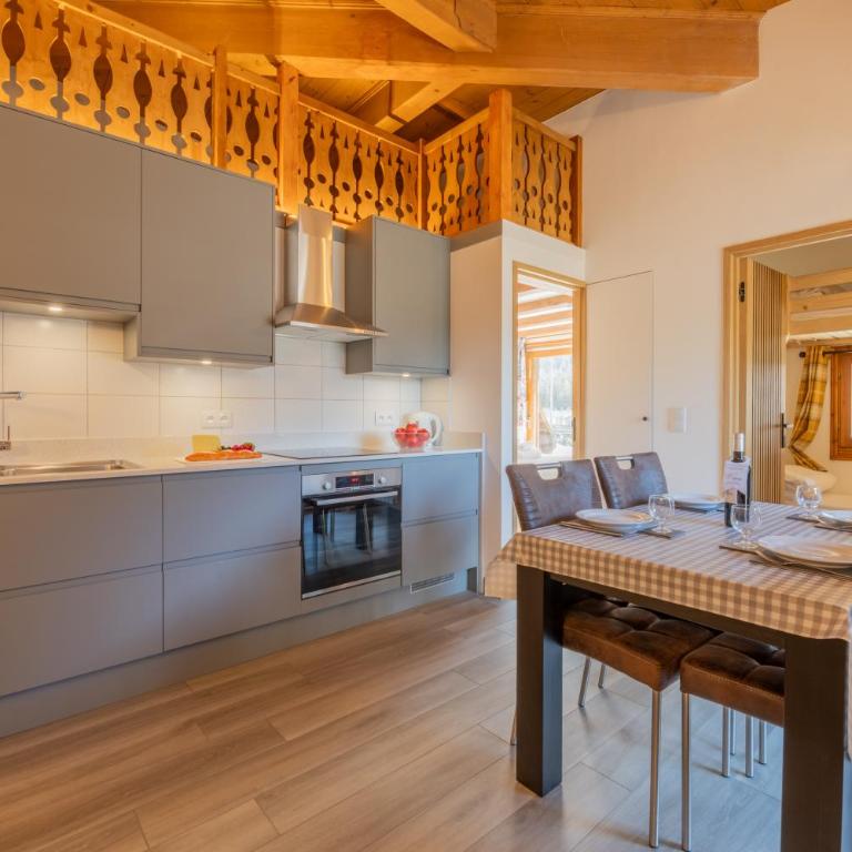 Le Cristal NB15 Mont-Blanc View, Pool, Parking & WiFi - Happy Rentals - Appartement avec Balcon - 3