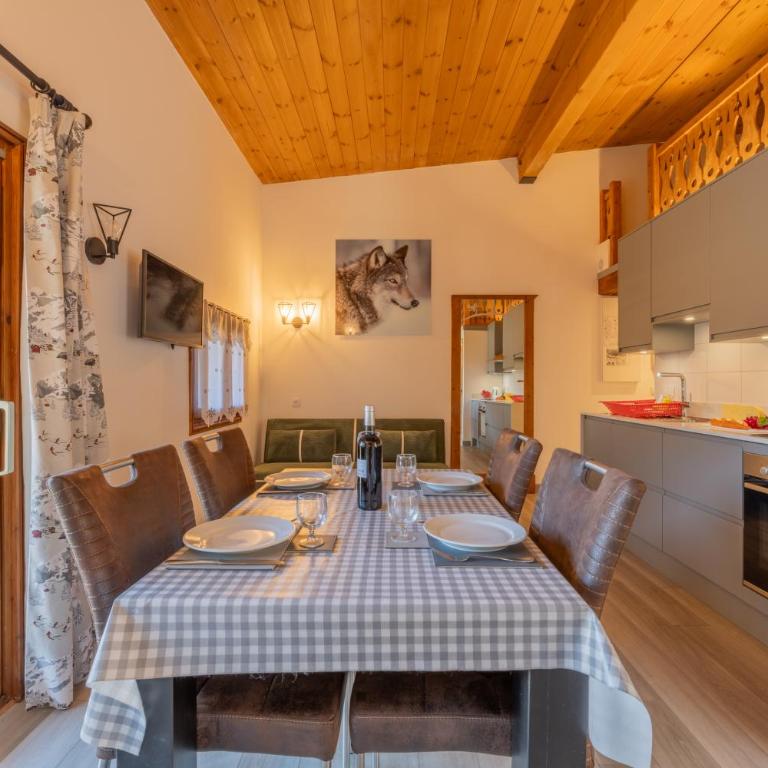 Le Cristal NB15 Mont-Blanc View, Pool, Parking & WiFi - Happy Rentals - Appartement avec Balcon - 8