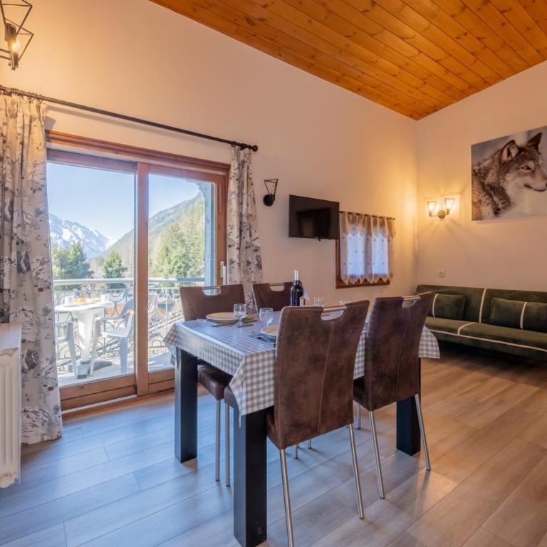 Le Cristal NB15 Mont-Blanc View, Pool, Parking & WiFi - Happy Rentals - Appartement avec Balcon - 10