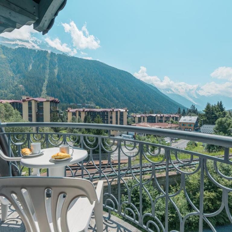Le Cristal NB15 Mont-Blanc View, Pool, Parking & WiFi - Happy Rentals - Appartement avec Balcon - 18