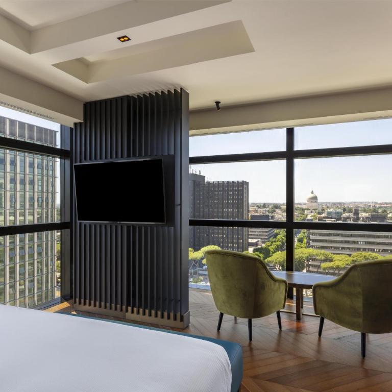 Hilton Rome Eur La Lama - Camera Angolare King Executive con Accesso Lounge - 4