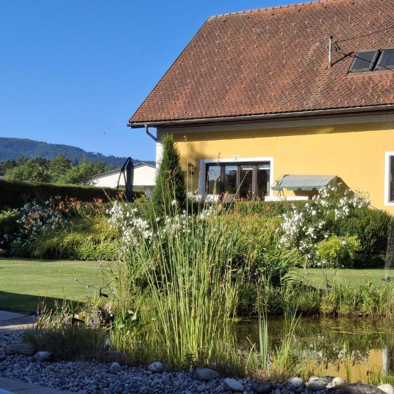 Lauras Ferienwohnung - Ihre Wohlfühloase in der Südweststeiermark mit Garten, Pool, Biotop & Weinbar - Apartment mit 2 Schlafzimmmern und eigenem Pool - 61