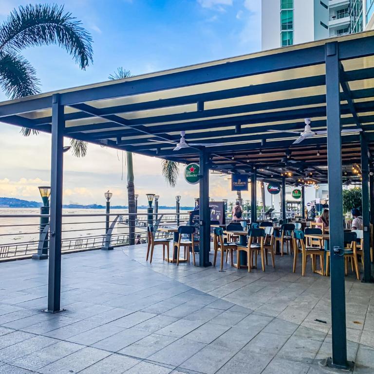 Suite vista al rio en Puerto Santa Ana - Apartamento de 1 dormitorio - 29