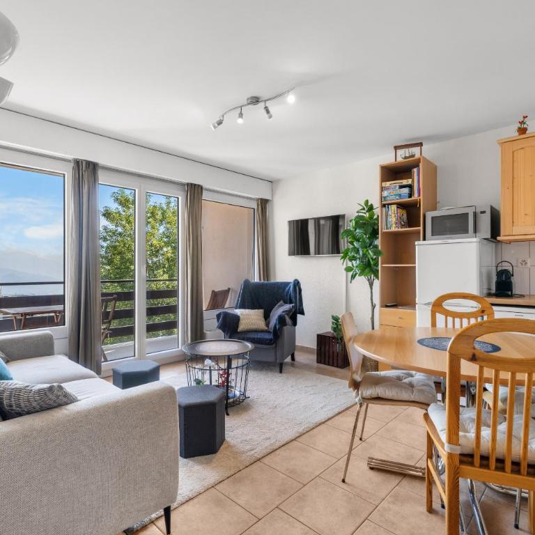 Mont-Fort 9A - 4 pers - pres des pistes - One-Bedroom Apartment with Balcony and Mountain View - 1