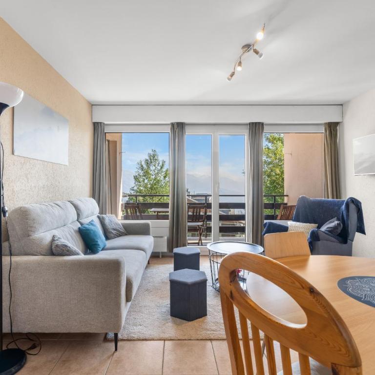 Mont-Fort 9A - 4 pers - pres des pistes - One-Bedroom Apartment with Balcony and Mountain View - 6