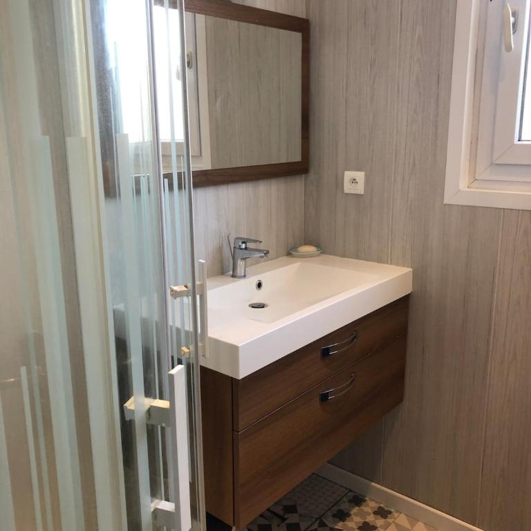 Maison proche plage et centre ville Le Mojito - Two-Bedroom House - 10