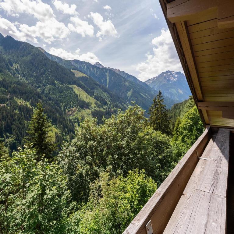 Chalet in Mayrhofen near Ski Slopes - Apartment mit 3 Schlafzimmern - 24