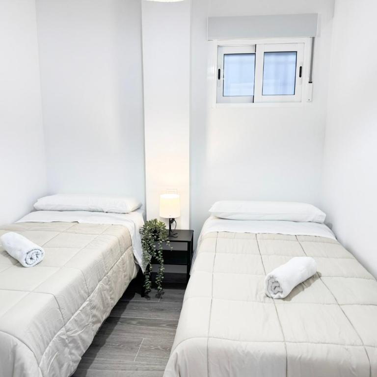 NUEVO, ático a 75 metros de la playa y con vistas al mar - Apartamento de 2 dormitorios - 20