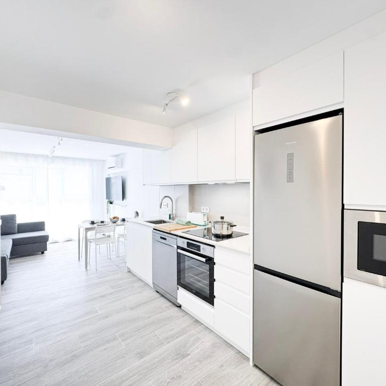 NUEVO, ático a 75 metros de la playa y con vistas al mar - Apartamento de 2 dormitorios - 43