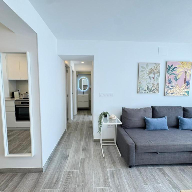 NUEVO, ático a 75 metros de la playa y con vistas al mar - Apartamento de 2 dormitorios - 30
