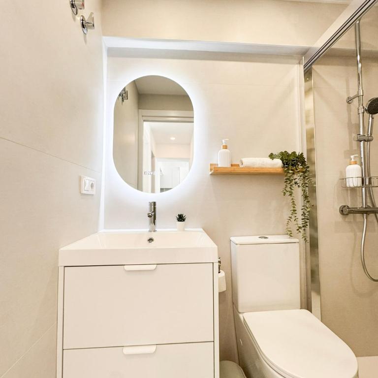 NUEVO, ático a 75 metros de la playa y con vistas al mar - Apartamento de 2 dormitorios - 48