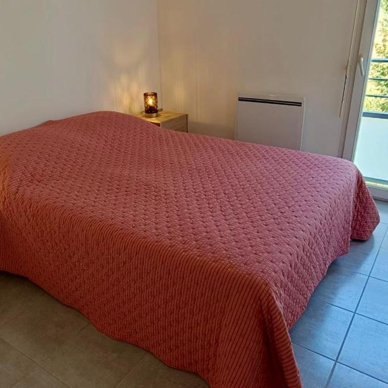 Newly renovated apartment with pool and terrace - Apartment - 3