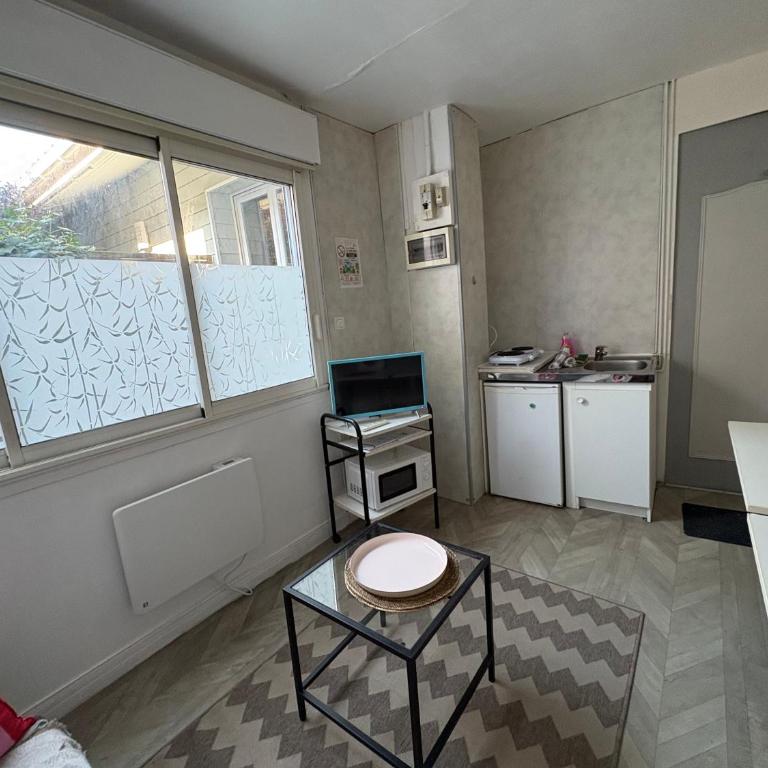 studio à deux pas du bassin - Apartment mit 1 Schlafzimmer - 3