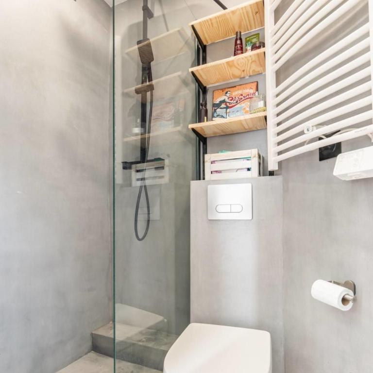 Studio calme et lumineux Paris Batignolles - Appartement - 8
