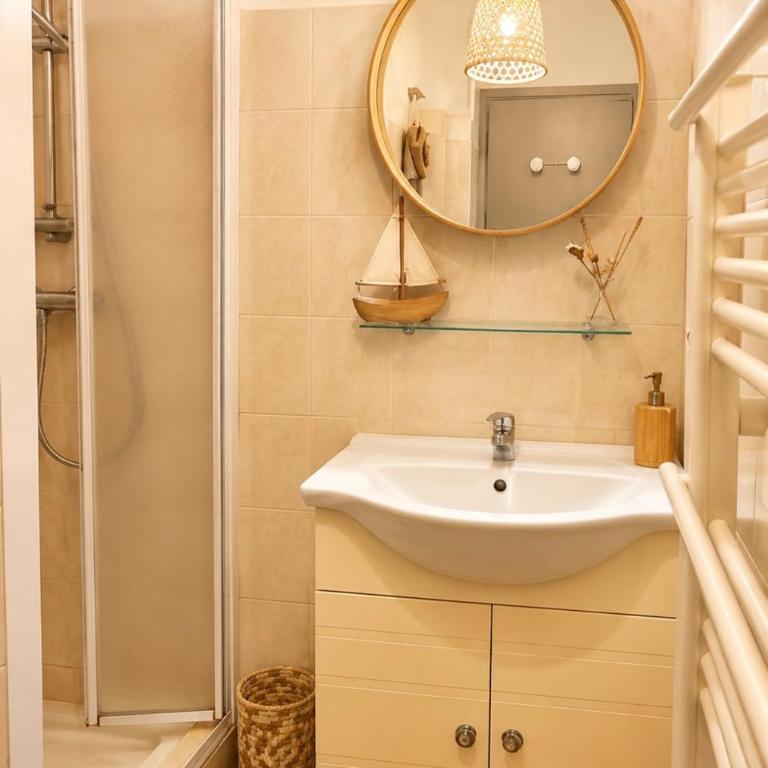 L Instant Colliourenque Appartement climatisé avec terrasse et parking - Apartamento de 1 dormitorio - 3