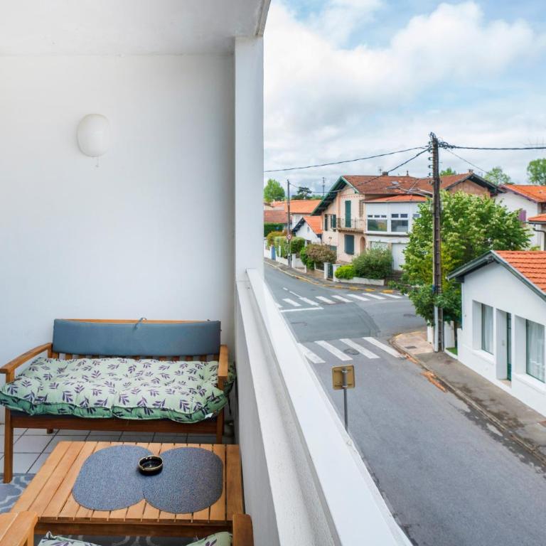 Residence le Sabaou - Studio with Terrace - 8