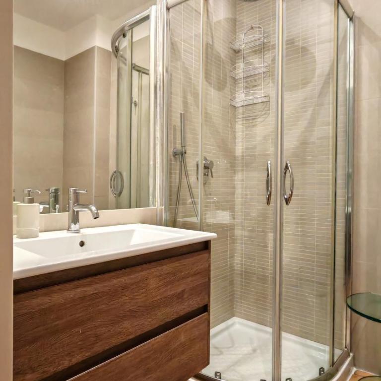 Saturnino Garden Terrace - Two-Bedroom Apartment - 6