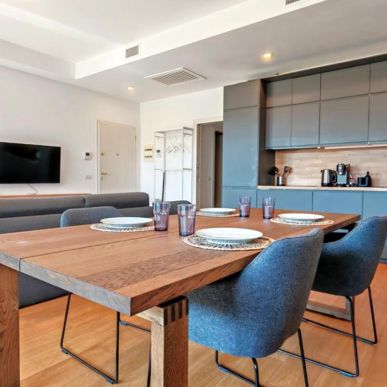 Saturnino Garden Terrace - Two-Bedroom Apartment - 10