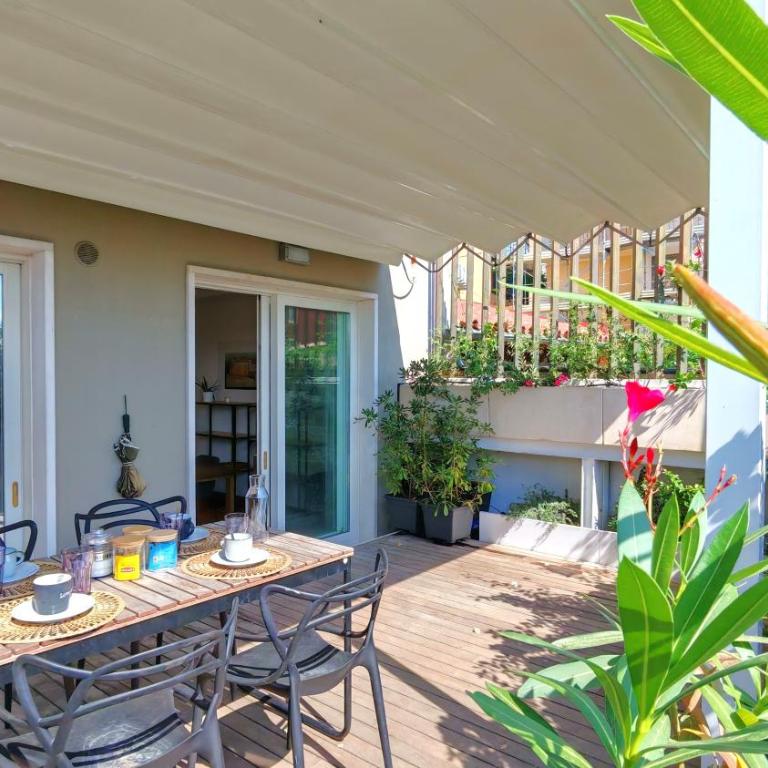 Saturnino Garden Terrace - Two-Bedroom Apartment - 1