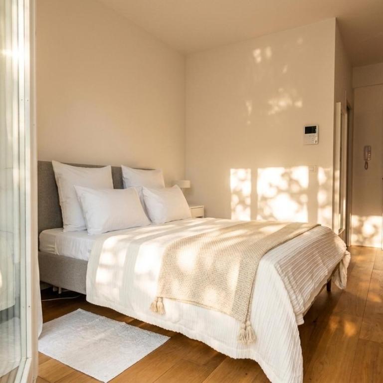 Saturnino Garden Terrace - Two-Bedroom Apartment - 26
