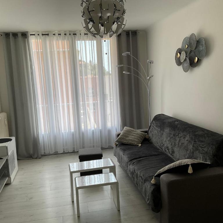 F2 lumineux 8 min à pieds de la plage - Apartamento de 1 dormitorio - 17