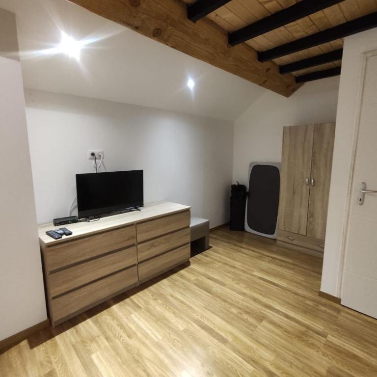 Maison de montagne avec piscine chauffée - Villa 2 Chambres - 25