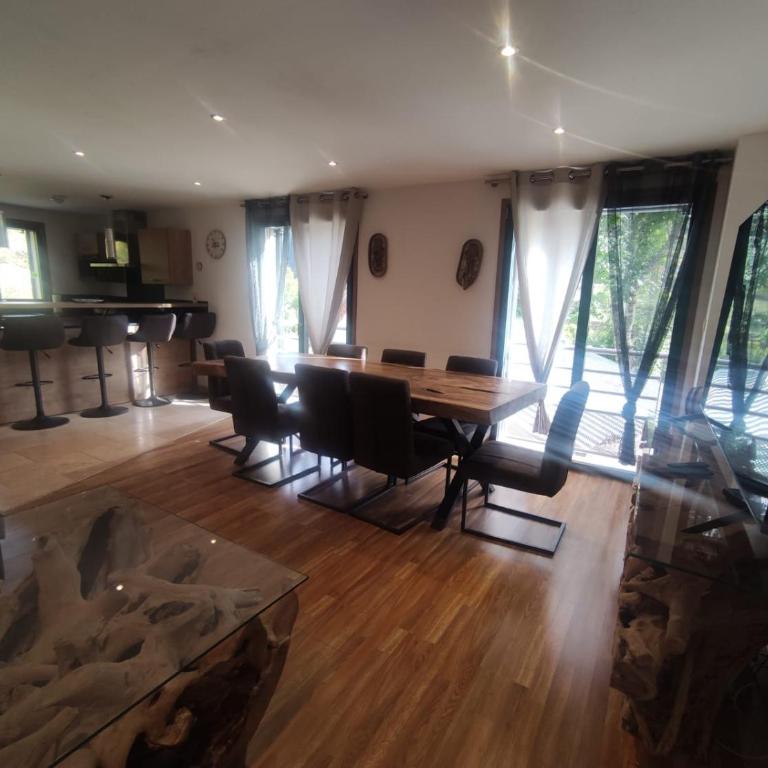 Maison de montagne avec piscine chauffée - Villa 2 Chambres - 6