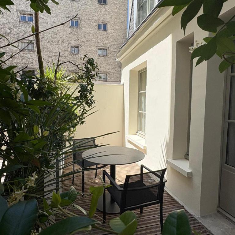 L'Edmond Hotel Parc Monceau - Suite avec Kitchenette et Coin Extérieur - 12
