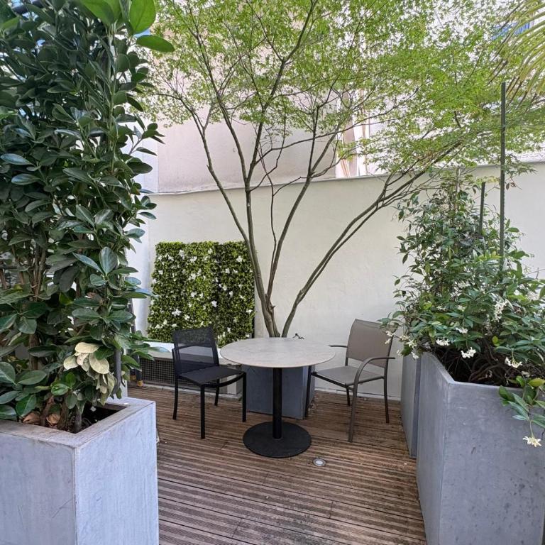 L'Edmond Hotel Parc Monceau - Suite avec Kitchenette et Coin Extérieur - 15