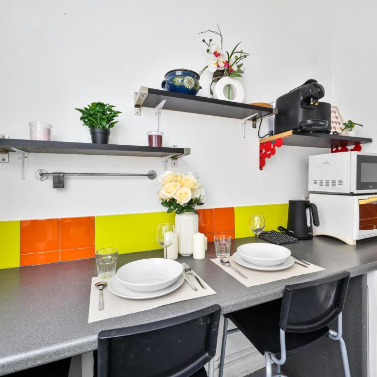 Studio Apartment Quartier Plaisance Near Metro - Studio - 5