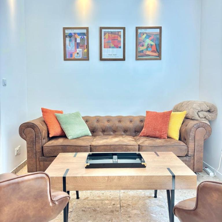 Family home close to the beach and town centre - Vacation Home - 3