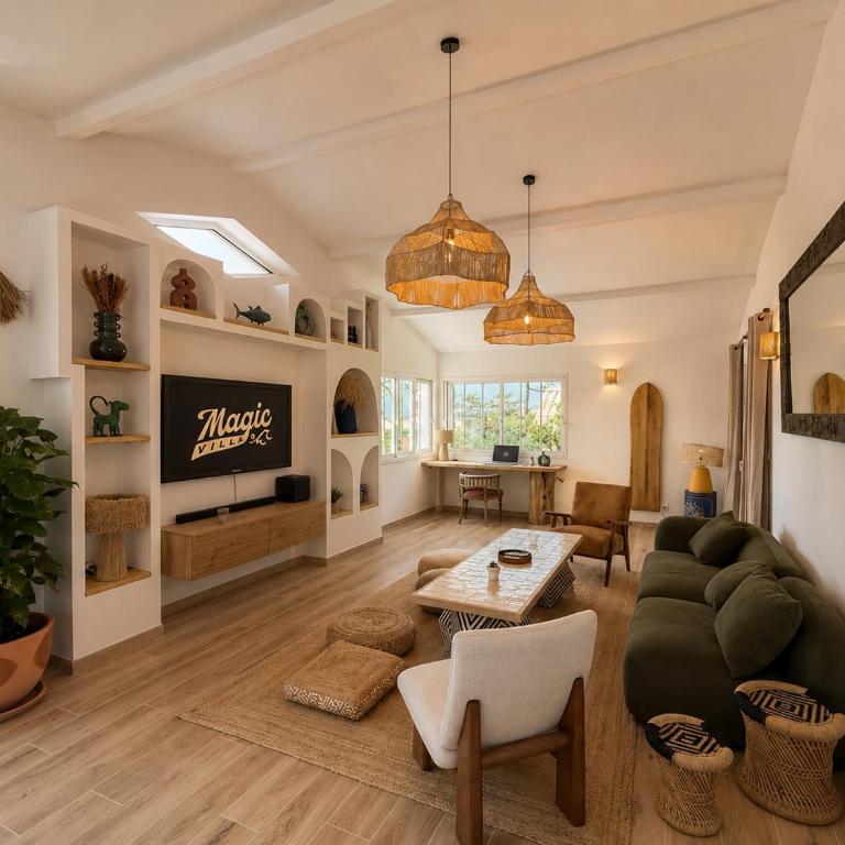 Magic Villa, 15 people for families or groups of friends - Villa am Strand - 1