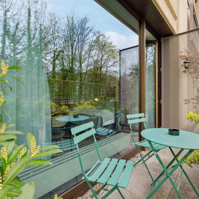 Limehome Munich Fritz-Erler Str - Design Suite with terrace - 2